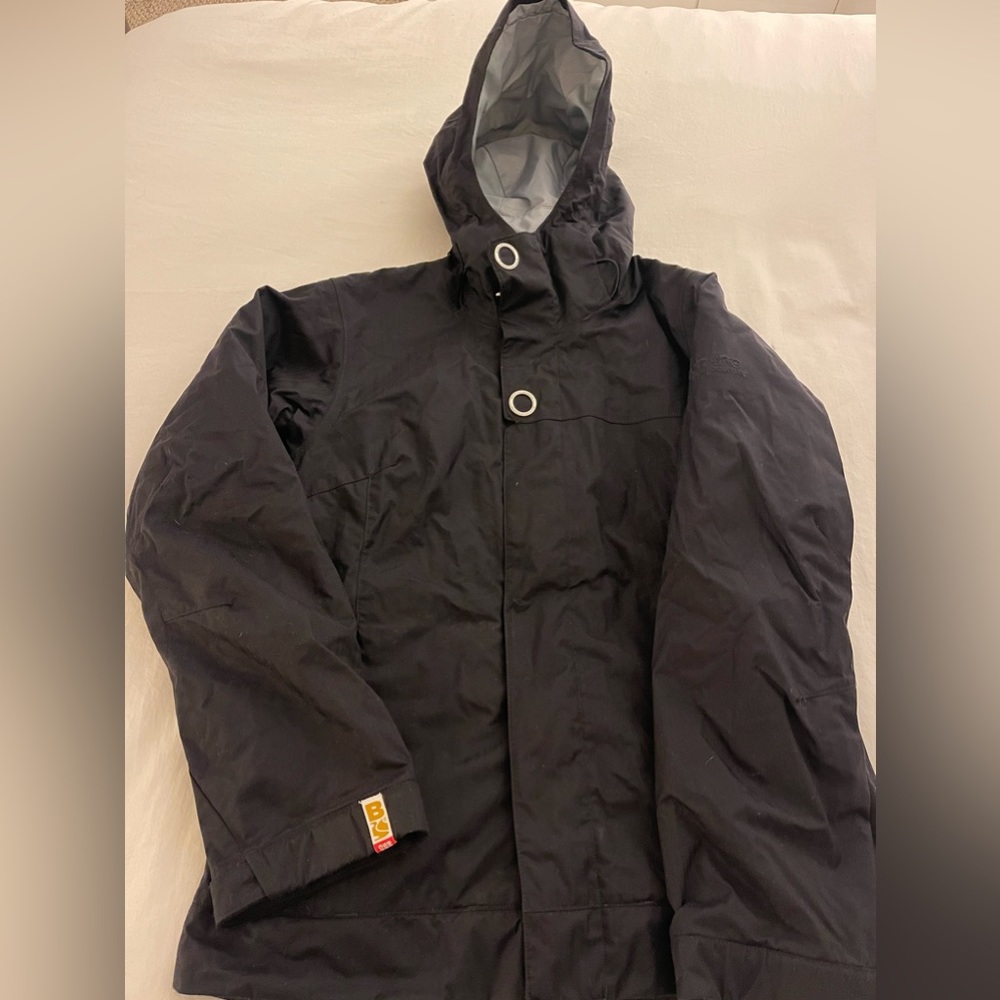 Women’s snowboarding jacket